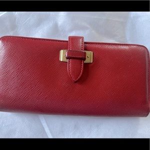 Coach polished grain leather wallet